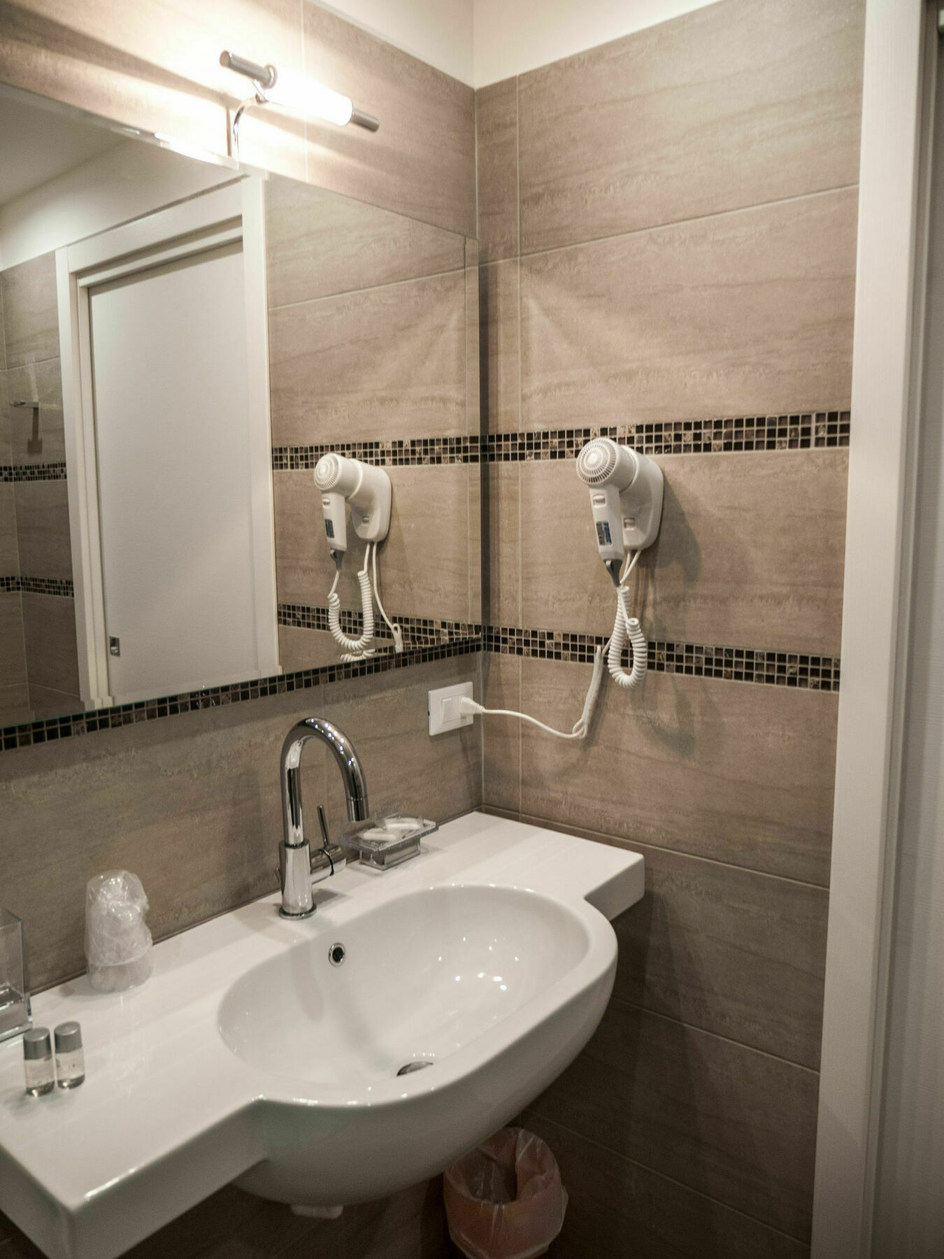 Bed Milano Linate Hotel Luaran gambar